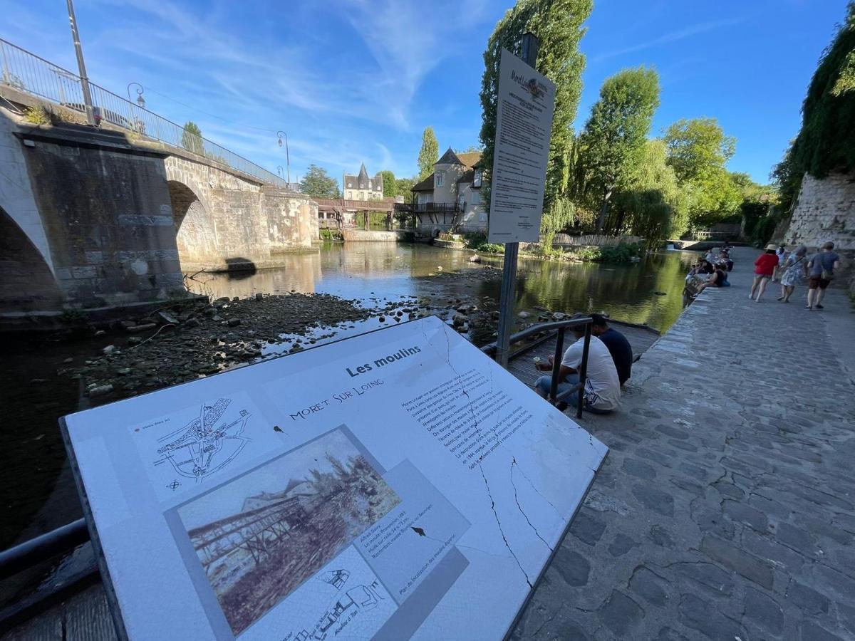 Les Pieds Dans L'Eau - Moret Centre Eksteriør bilde